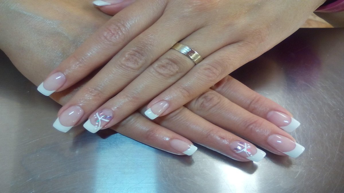 Best Japanese Nail Form and Tip Brands